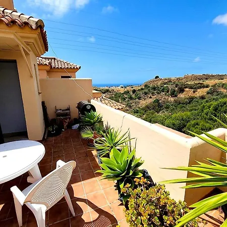 Apartment Cozy With Sea View *